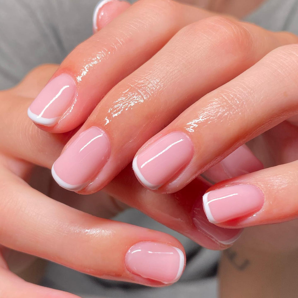 Classic French Tips: Subtle Elegance Redefined