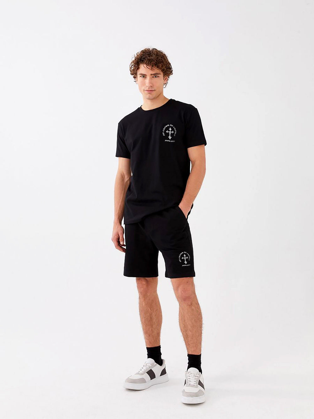 FesFas Drawstring Shorts | Men | Black